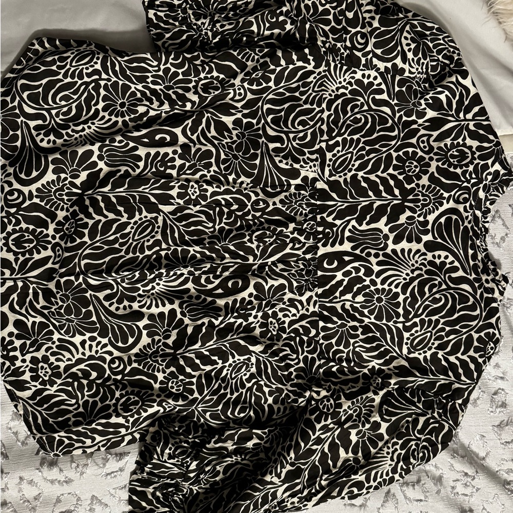 Ivy Jane Billowy Top Size Small New w/Tags - Picture 3 of 8